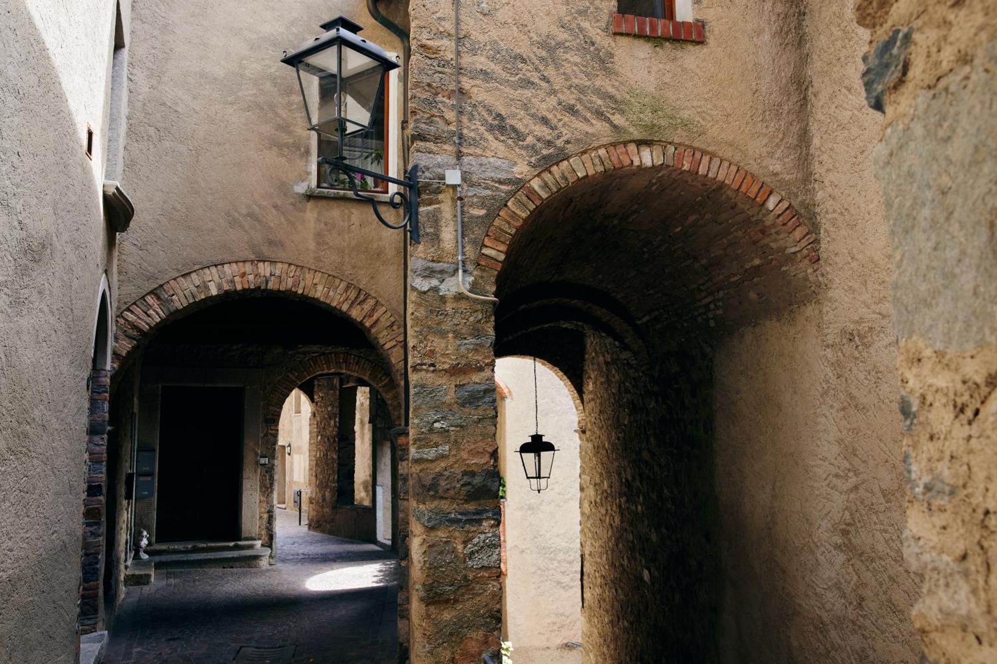 Hotel Relais Castello Di Morcote Exterior foto
